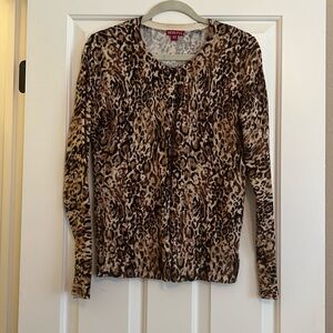 Merona Size M leopard print sweater